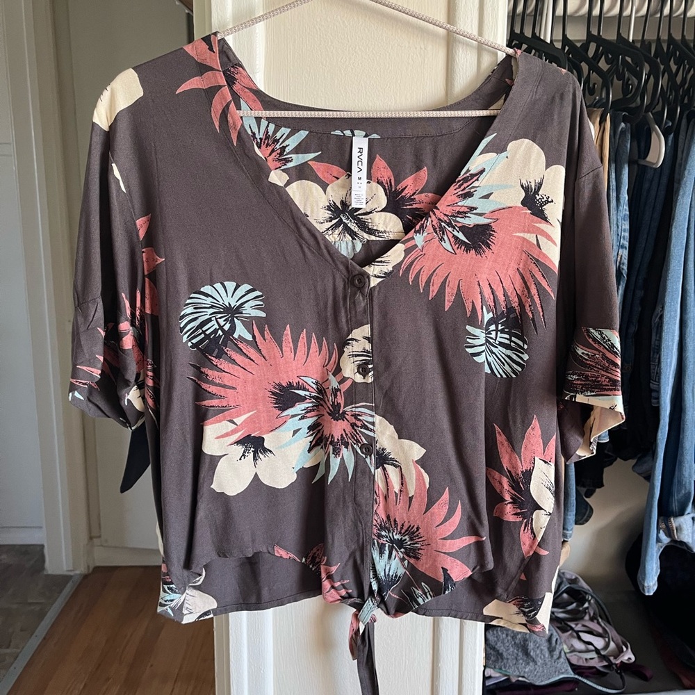 RVCA Top